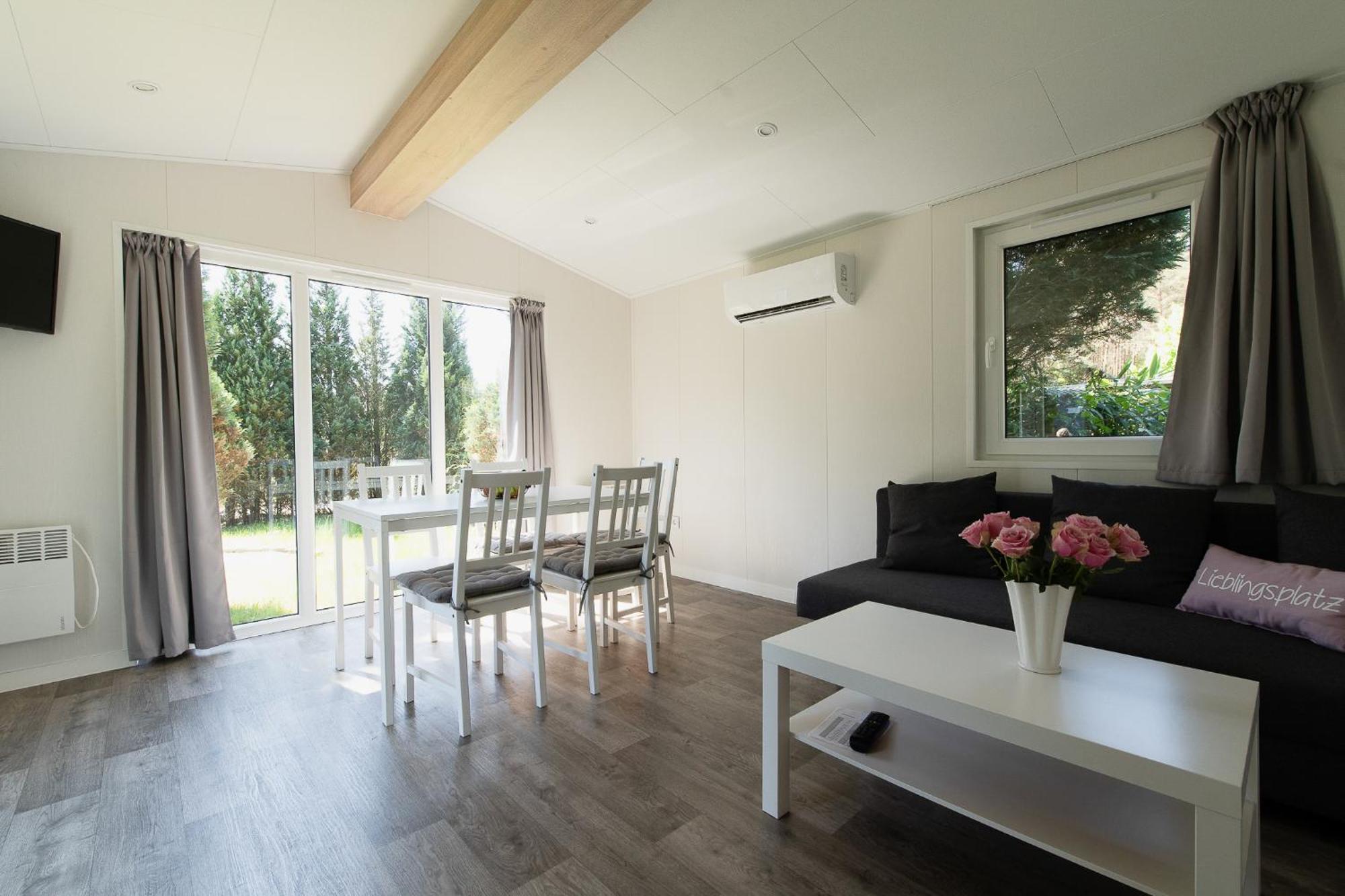 Naturcamping Lueneburger Heide - Chalets & Tiny Haeuser Soltau Exteriér fotografie